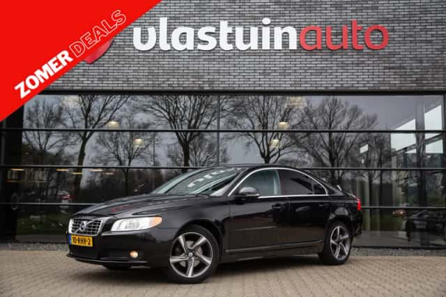 Volvo S80 (2011) thumbnail 1