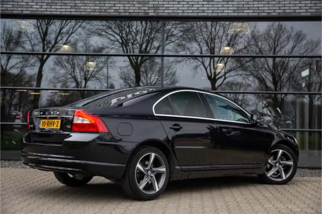 Volvo S80 (2011) thumbnail 2