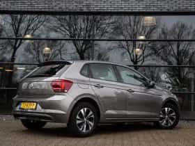Volkswagen Polo (2017) thumbnail 2