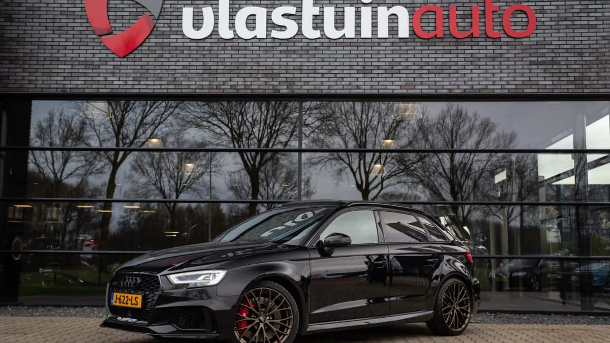 Audi RS3 (2019) — foto 1