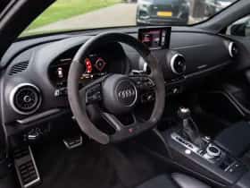 Audi RS3 (2019) thumbnail 5