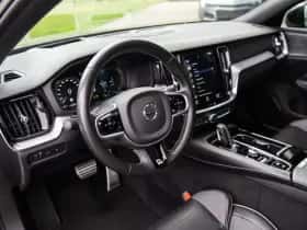 Volvo S60 (2019) thumbnail 5