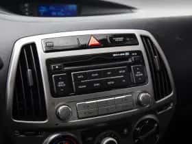 Hyundai i20 (2012) thumbnail 10