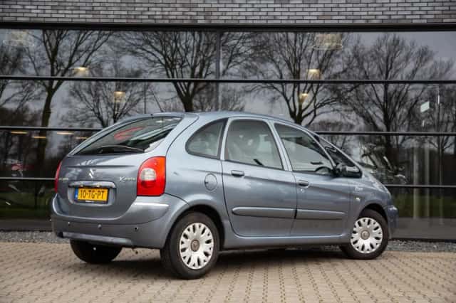 Citroën Xsara Picasso (2006) thumbnail 2