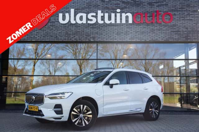 Volvo XC60 (2023) thumbnail 1