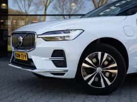 Volvo XC60 (2023) thumbnail 8