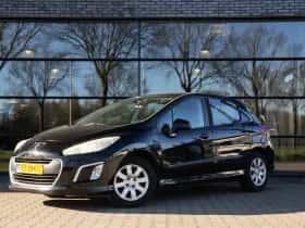 Peugeot 308 (2011) thumbnail 7