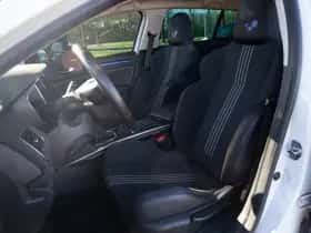 Renault Mégane (2018) thumbnail 4