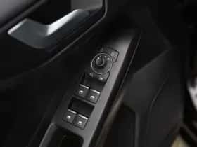 Ford Focus thumbnail 23