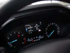 Ford Focus (2022) thumbnail 5