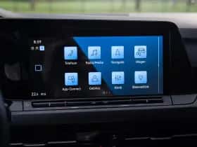 Volkswagen Golf thumbnail 13