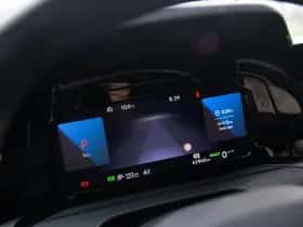 Volkswagen Golf (2020) thumbnail 5