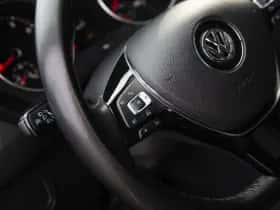 Volkswagen Tiguan (2017) thumbnail 12