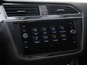 Volkswagen Tiguan (2017) thumbnail 14