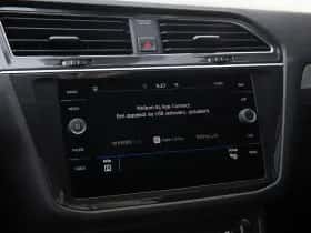 Volkswagen Tiguan (2017) thumbnail 15