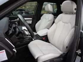 Audi Q5 (2021) thumbnail 4