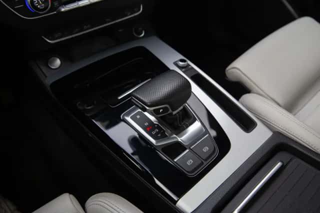 Audi Q5 (2021) thumbnail 6