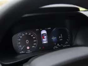 Volvo XC40 thumbnail 11