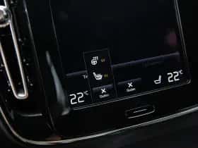 Volvo XC40 thumbnail 23