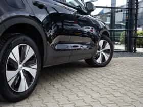 Volvo XC40 thumbnail 9