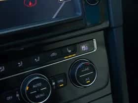 Volkswagen Golf (2014) thumbnail 18