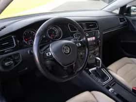 Volkswagen Golf (2014) thumbnail 4