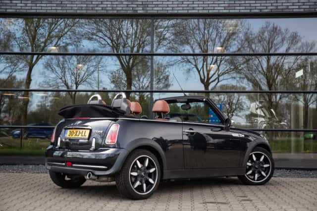 MINI Cooper (2007) thumbnail 2