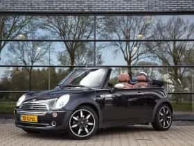 MINI Cabrio (2006) thumbnail 6