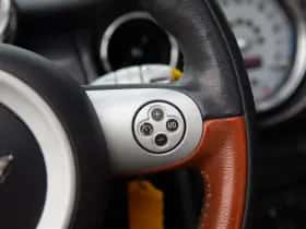 MINI Cabrio (2006) thumbnail 10