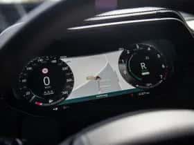 Land Rover Range Rover Sport (2022) thumbnail 6