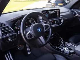 BMW X3 (2021) thumbnail 4