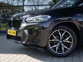 BMW X3 (2021) thumbnail 9
