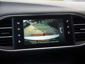 Peugeot 308 (2014) thumbnail 16