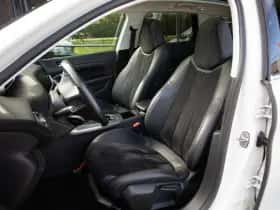Peugeot 308 (2014) thumbnail 5
