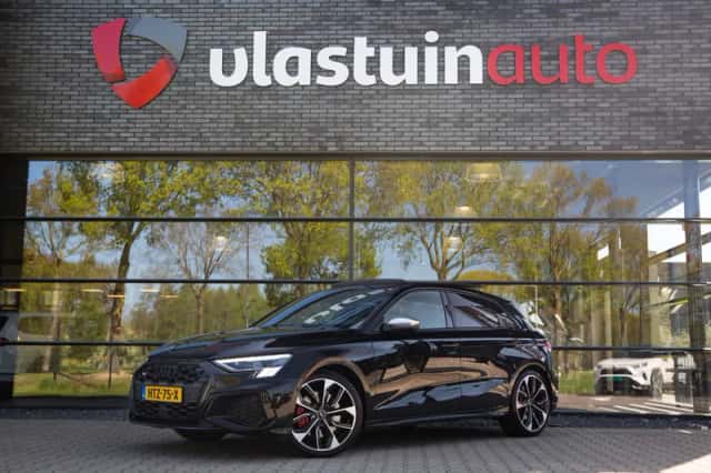 Audi A3 (2021) thumbnail 1