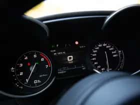Alfa Romeo Giulia (2020) thumbnail 6