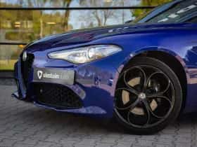 Alfa Romeo Giulia (2020) thumbnail 9