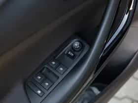 Opel Astra (2015) thumbnail 22