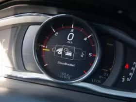 Volvo V60 (2017) thumbnail 11
