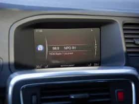 Volvo V60 (2017) thumbnail 15