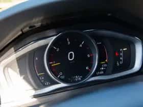 Volvo V60 (2017) thumbnail 7