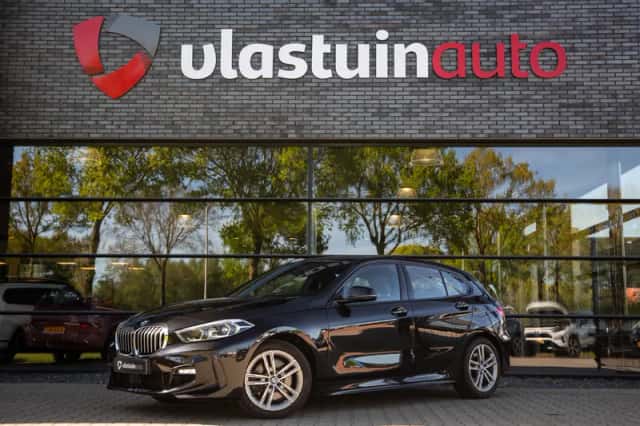 BMW 1-Serie (2021) thumbnail 1
