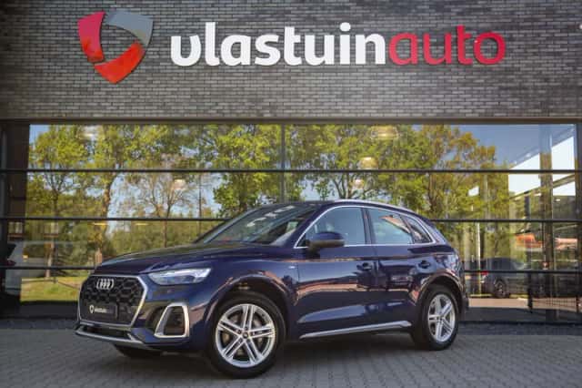 Audi Q5 (2023) thumbnail 1
