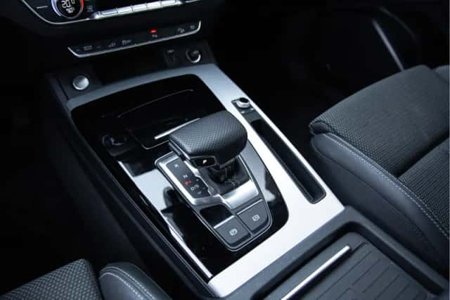 Audi Q5 (2023) thumbnail 6