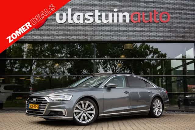 Audi A8 (2021) thumbnail 1