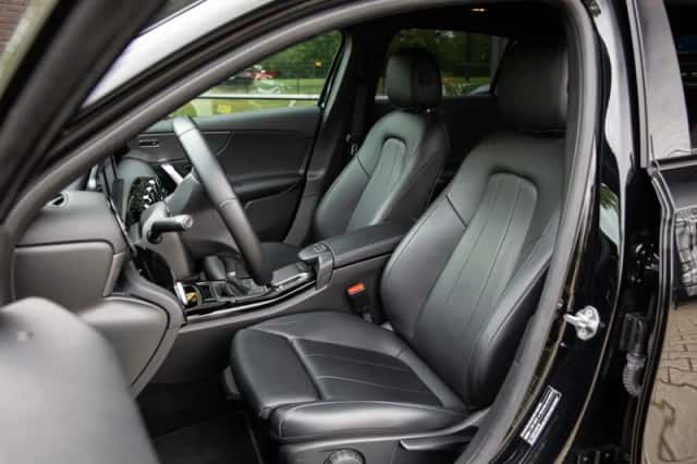 Mercedes-Benz A-Klasse (2020) thumbnail 3