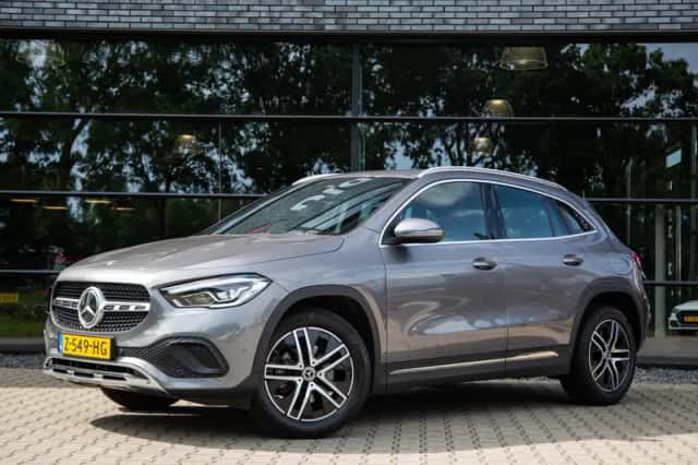 Mercedes-Benz GLA (2021) thumbnail 6