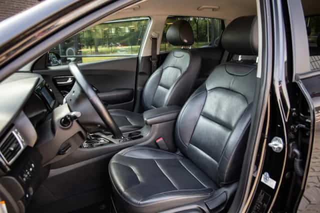 Kia Niro (2017) thumbnail 3