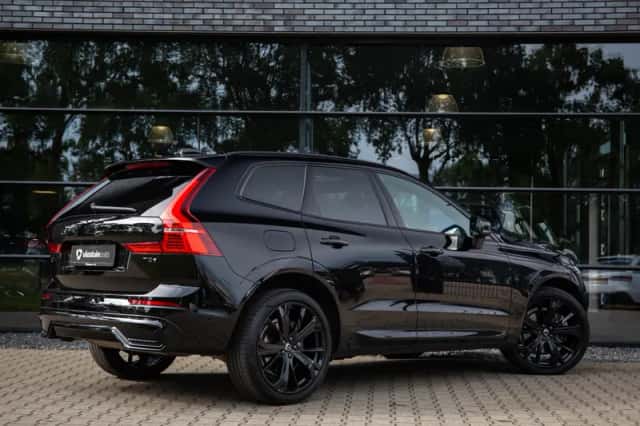 Volvo XC60 (2025) thumbnail 2