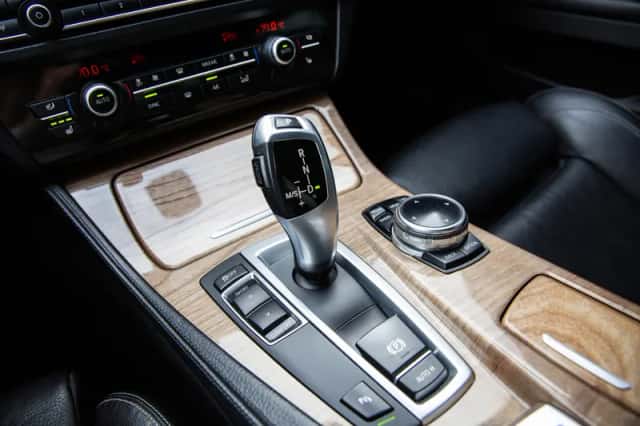 BMW 5-Serie (2014) thumbnail 6